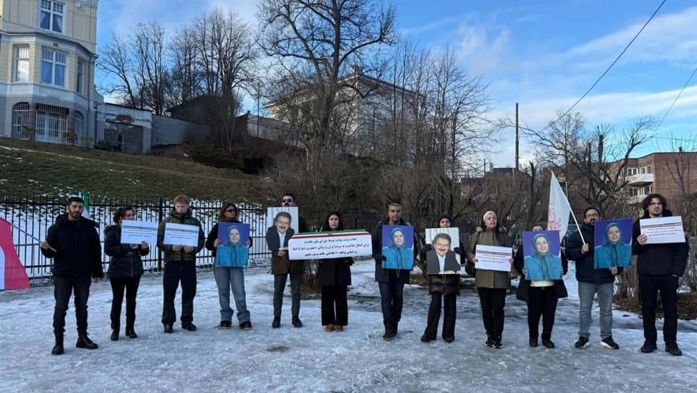 Supporters of the Iranian Resistance in Oslo, Norway, back NCRI's provisional government on March 1, 2026