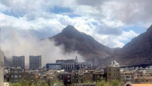 Isfahan—airstrikes over Amirieh and the Isfahan freeway, reported on Friday, March 27, 2026