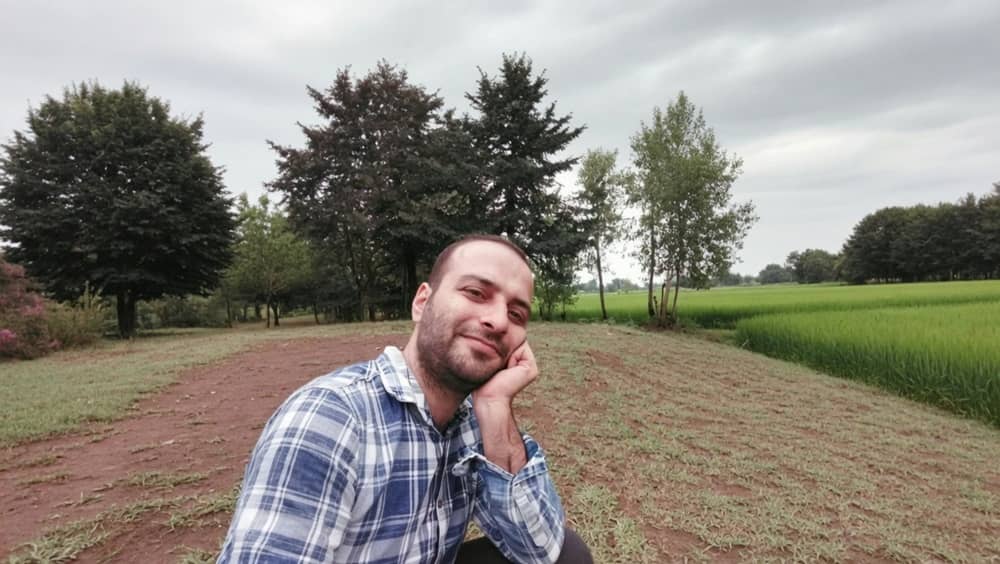 Amin (Peyman) Farahavar, political prisoner, poet and laborer, sentenced to death for supporting the PMOI