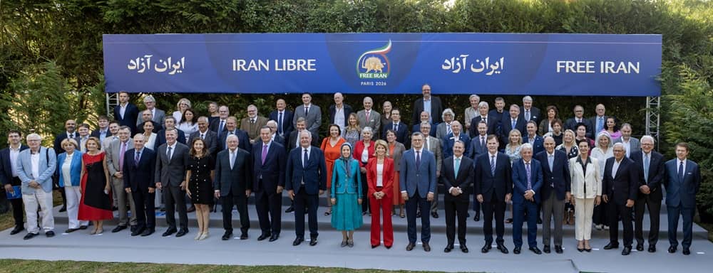 Global leaders and lawmakers pose for a group photo with Mrs. Maryam Rajavi on the sidelines of the Free Iran 2026 World Summit in Paris, June 2026.