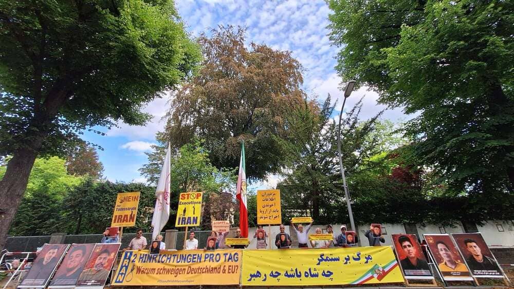 On August 21, 2026, NCRI supporters continued their sit-in protest outside the Iranian regime’s embassy in Berlin, Germany