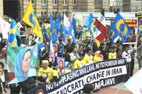 Hundreds rally for democratic change in Iran Hundreds rally for democratic change in Iran