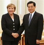 Merkel-china China, Germany agree no nuclear weapons for Iran