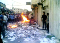 Tabriz-settingfire Iran regime's brutal suppression of protesters