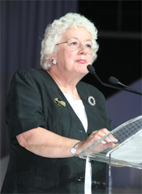 baroness-harris-richmond Speech by Baroness Harris of Richmond from British Parliament at the largest gathering of Iranians in Paris in support of a democratic change in Iran