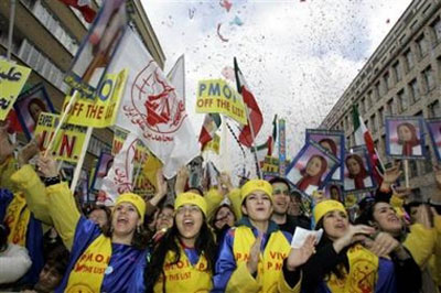 brussels-nov-7-ap-3 Backing resistance
