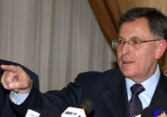 siniora-lebanon Lebanese Prime Minister Urges Iran to Stop Nuclear Program