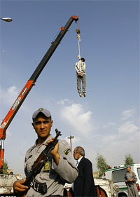 PublicHanging-Qarchak2 Iran regime: More executions underway