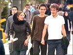 Young-people Iran steps up crackdown against 'immoral' activity