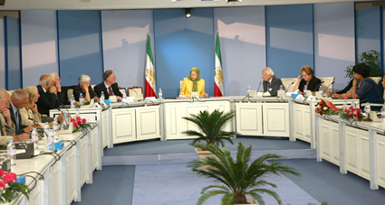 Iran: Delegates from Europe, Canada and Australia meet with Maryam Rajavi Iran: Delegates from Europe, Canada and Australia meet with Maryam Rajavi