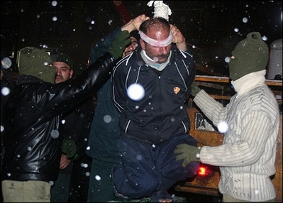 Jan 2008, A prisoner is hanged in public in Qum Jan 2008, A prisoner is hanged in public in Qum