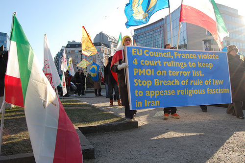 brussel_demonstration_2009 Sample Image