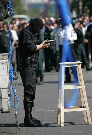 Iranian regime's henchman getting ready for public execution - file photo Iranian regime's henchman getting ready for public execution - file photo