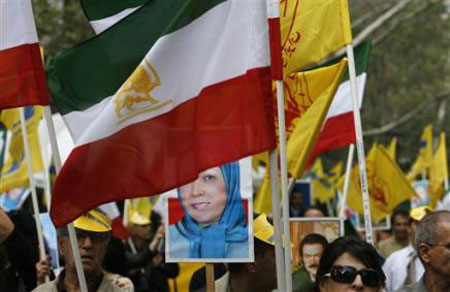 Iranians holding picture of Maryam Rajavi, President-elect of Iranian Resistance in a protest outside the United Nations in New York on September 23, 2009 , against Ahamdinejad. Iranians holding picture of Maryam Rajavi, President-elect of Iranian Resistance in a protest outside the United Nations in New York on September 23, 2009 , against Ahamdinejad.