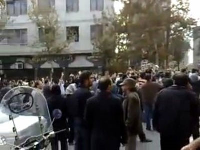 Anti-regime protest in Tehran, Nov 4, 2009 Anti-regime protest in Tehran, Nov 4, 2009