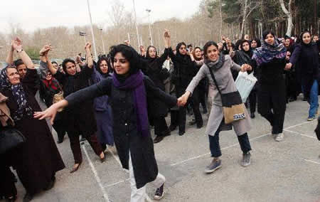 women_demonstrations Women protesting in Iran