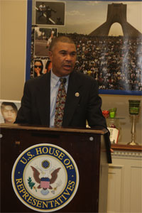 As the sanction resolution is being pulled together, the U.S is gradually backing away from a 2007 National Intelligence Estimate. It is using new evidence to revise and in some cases reverse conclusions from that estimate which came to the much disputed conclusion, that while Iran had stepped up its production of nuclear fuel, its leadership has suspended its work on the devices and warhead design needed to actually have a weapon. As the sanction resolution is being pulled together, the U.S is gradually backing away from a 2007 National Intelligence Estimate. It is using new evidence to revise and in some cases reverse conclusions from that estimate which came to the much disputed conclusion, that while Iran had stepped up its production of nuclear fuel, its leadership has suspended its work on the devices and warhead design needed to actually have a weapon.