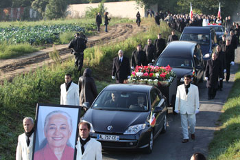 marzieh-funeral Marzieh Funeral