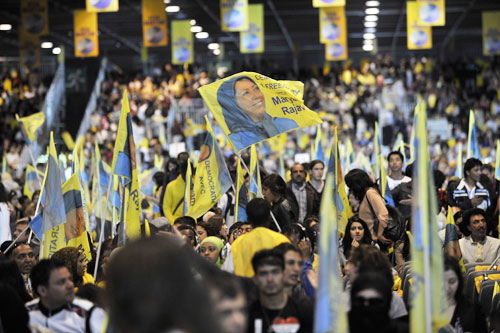foule-villepinte-18-6-2011-