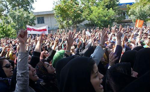 protest-zanjan-20130811-3