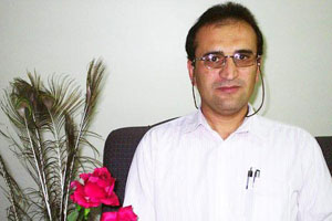 khosravi-savadjani5-300