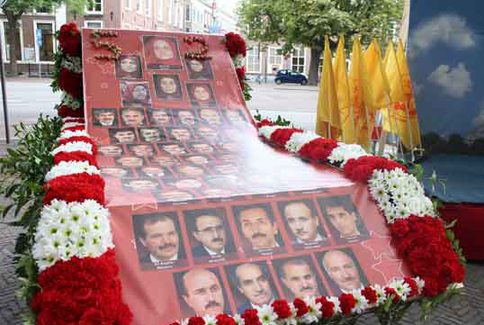 iran-mek-the_hague-ashraf-20140829-1-500