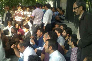 daravish-protest-20140921