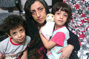 narges-mohamad1-300 narges-mohamad1-300