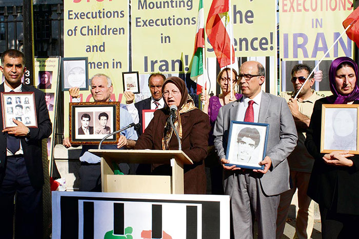 London-demo-Aug-2015_700 Former political prisoners of Iran living in the United Kingdom gathered outside Downing street