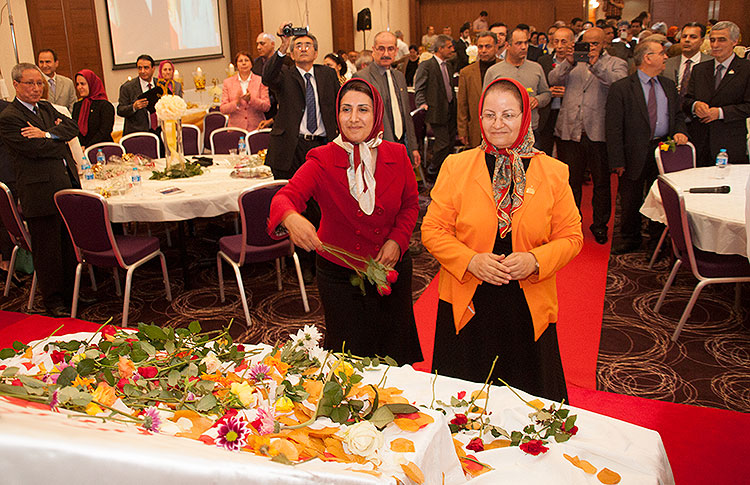 50th-anniversary18-750 Iranian supporters of Iran’s main opposition group, the PMOI (or MEK), in London