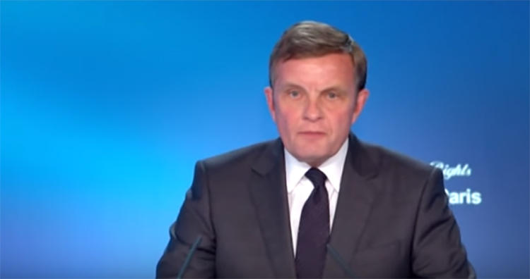 David-Jones-750 David-Jones-750