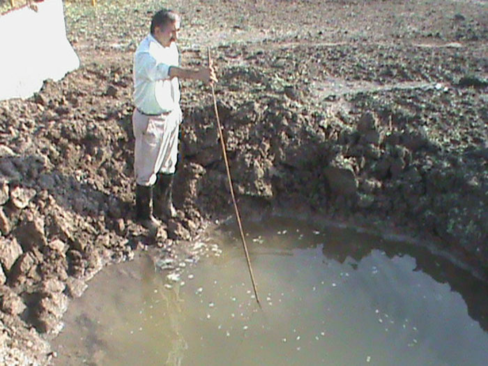 crater1-700 crater1-700