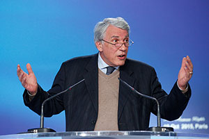 mitterrand10oct3-300 mitterrand10oct3-300