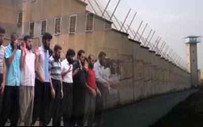 iranian-sunni-prisoners-protest-insults-in-gohardasht-prison-400 iranian-sunni-prisoners-protest-insults-in-gohardasht-prison-400