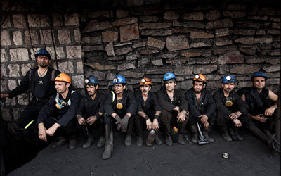 the-coal-miners-in-zarand-400 the-coal-miners-in-zarand-400
