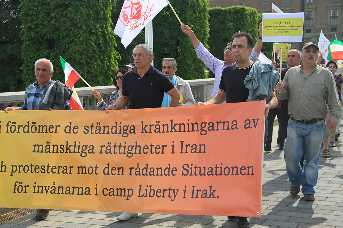 Sweden-PMOI-rally-1June2016-3-1200 Sweden-PMOI-rally-1June2016-3-1200