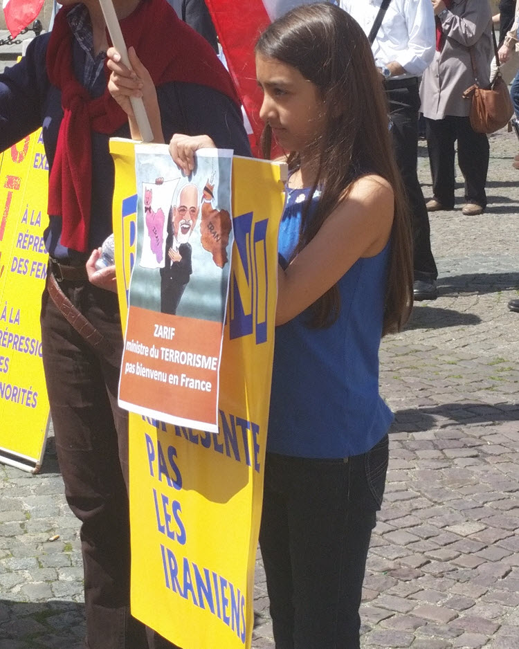 iranians-in-paris-5 iranians-in-paris-5