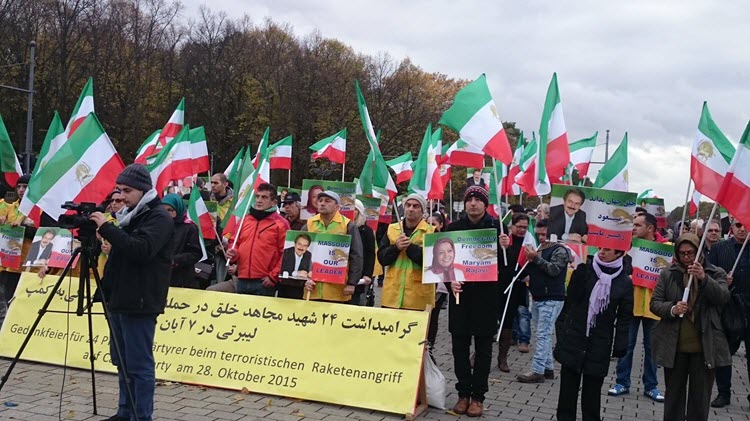 MEK-Martyrs-3 MEK-Martyrs-3