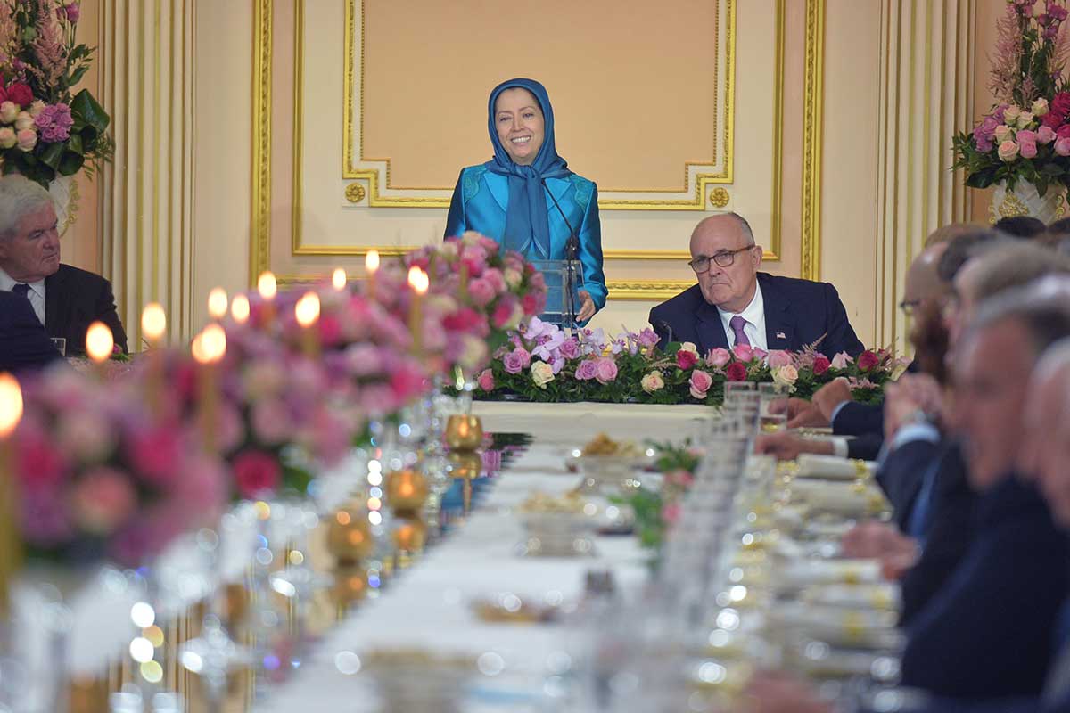 Solidarity-with-the-historic-resistance-of-the-people-of-Iran-for-freedom-Maryam-Rajavi-12-1