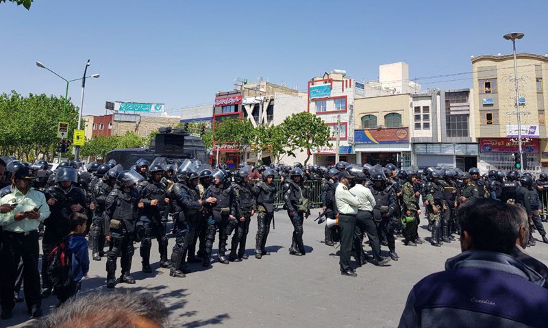 Protests-continue-in-Isfahan-farmers Protests-continue-in-Isfahan-farmers