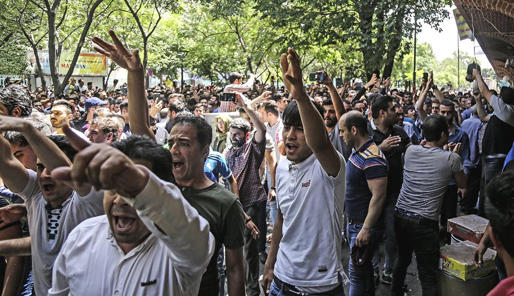 Are-the-Iranian-People-in-the-Midst-of-a-Revolution Are-the-Iranian-People-in-the-Midst-of-a-Revolution