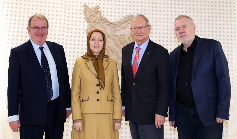 MEPs-MEET-WITH-MARYAM-RAJAVI-2-800 MEPs-MEET-WITH-MARYAM-RAJAVI-2-800