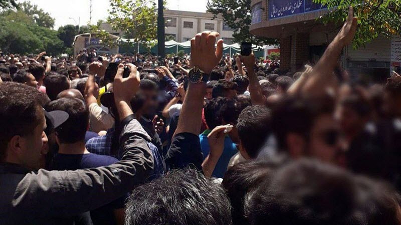Demonstrations in the Tehran bazaar by merchants and shopkeepers over rising inflation in the country in June 2018