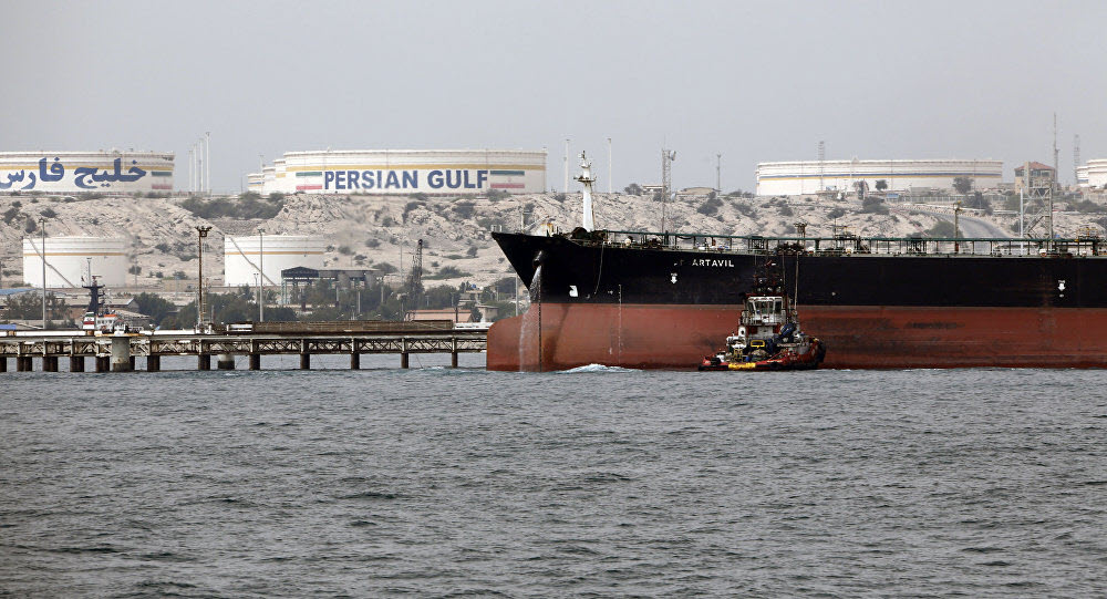 Iran_Regime_Violates_US_Sanctions_With_Oil_Shipments-2 Iran: Oil Exports at Lowest Level This Year