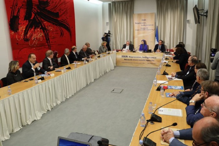 During a conference in the French National Assembly on Tuesday, October 29, 2019, deputies of various political parties heard policy recommendations from Maryam Rajavi, the president-elect of the National Council of the Resistance of Iran